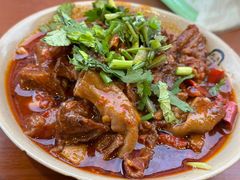 -谢老五跷脚牛肉·非遗传承店