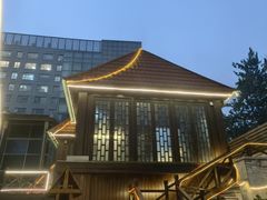 -裕龙汤泉