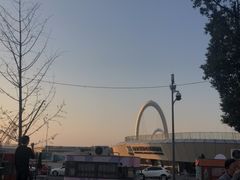 -南京眼步行桥