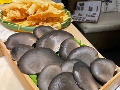 -尚尚仙·酸汤猪手·猪肚鸡火锅(华联万柳购物中心店)