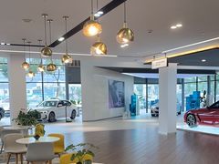 -宁波宝信宝马4S店(江北日湖店)