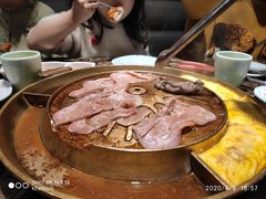 -猪啊牛呀羊啊铜盘烤肉(正大广场店)