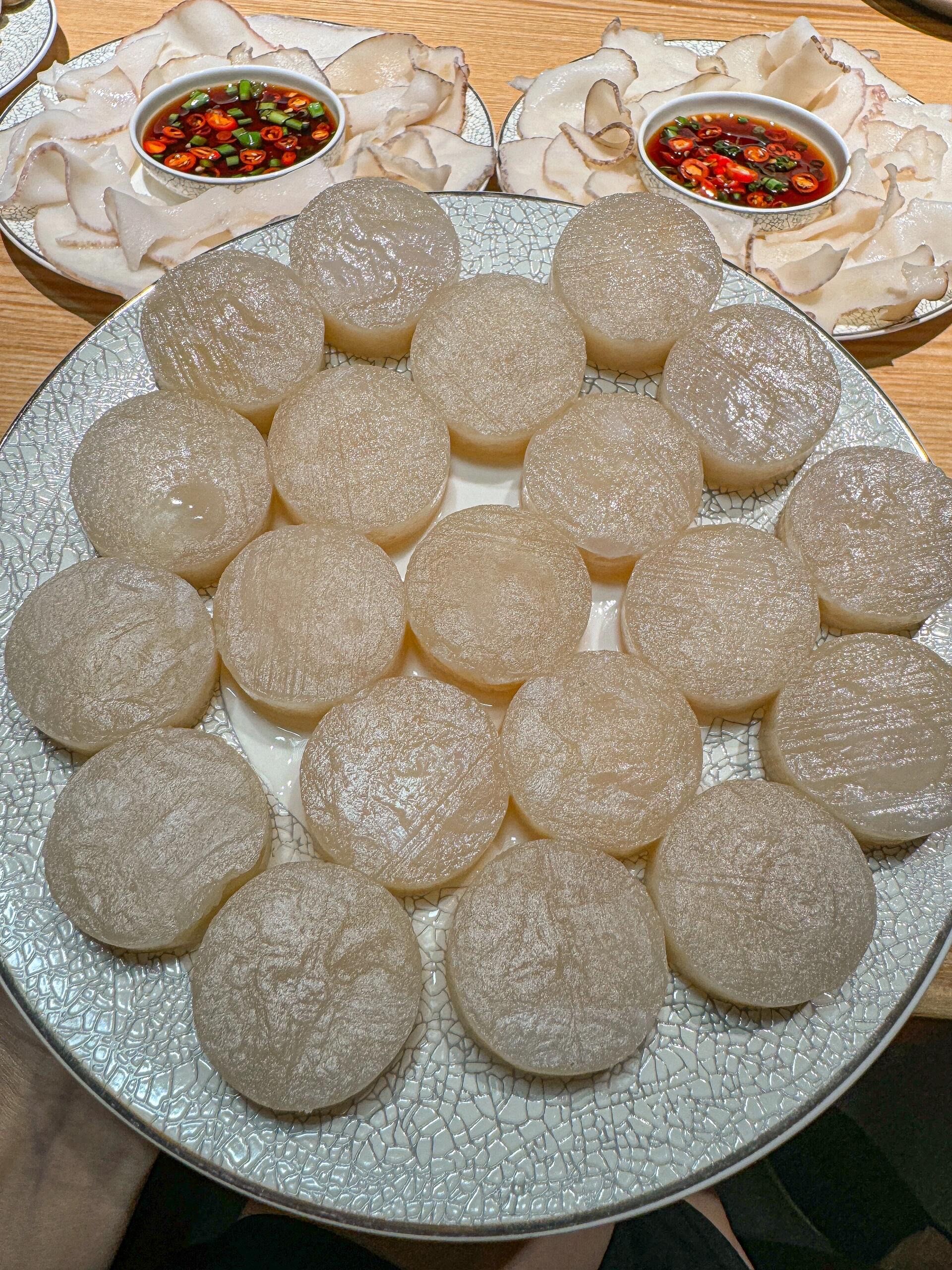 夏季太炎热不想户外玩❓来一整栋别墅‼️