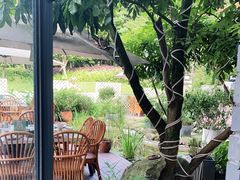 -墨居上隐·院子里火锅(峨眉店)