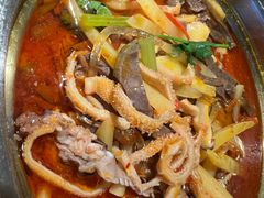 -娜仁图雅蒙古美食村(33小镇店)