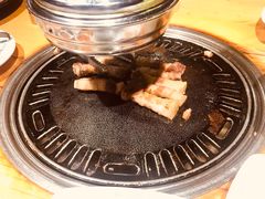 -唯成•韩国炭火烤肉 유성고기