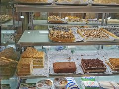 -玛尔哈巴·塔塔尔糕点(华侨小区店)