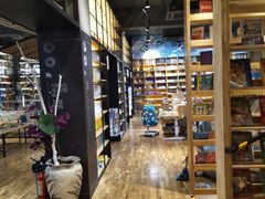 -新华书店(解放中路店)