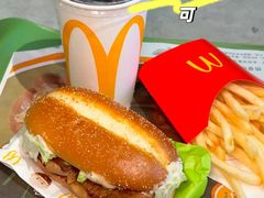 -麦当劳(广州新港东路第二分店)