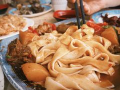 -维吾尔餐厅(宜山路店)