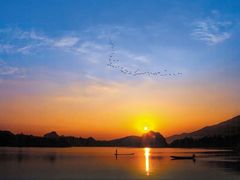 -星湖旅游景区七星岩