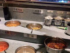 自助调料区-牛德亨臻牛潮汕火锅(万邦时代店)