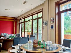 -黔蘑菇四季餐厅(观山湖店)