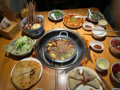 -大众跷脚牛肉馆·非遗传承单位(峨眉山店)