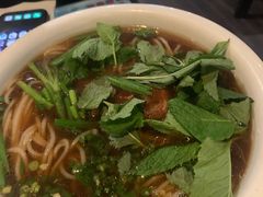 蒙自过桥米线-南蛮子(进贤路店)