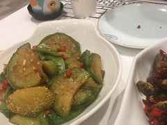 -丹江口渔村·湘味厨房(桃园店)