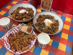 -万能料理屋(钟鼓岭路店)
