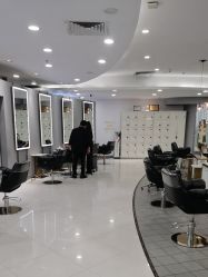 -八佰伴8008星级形象店