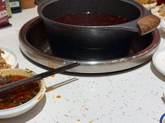 -佬缸炮江湖川菜(玉林店)