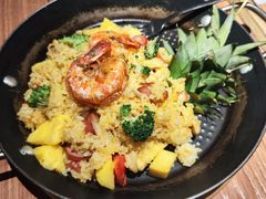 -玛格萝妮(汇智国际商业中心店)