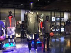 -NIKE品牌体验店(南京东路店)