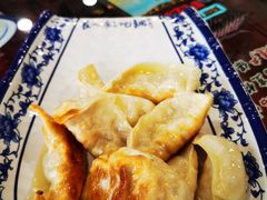 马蹄锅贴-长人馄饨铺(解放街店)
