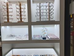 -广州宝岛眼镜武汉和光眼镜市场西区店