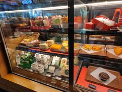 面包甜点陈列柜-星巴克(长沙乐和城门店)