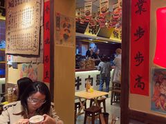 -有红鸡毛店·砂锅菜(抚琴夜市店)
