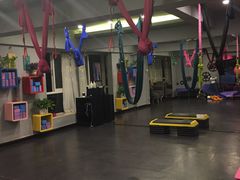 -舞佳舞空中瑜伽馆