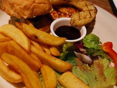 菠萝烤鸡和牛肉汉堡-Sizzler时时乐西餐厅(长楹天街购物中心店)