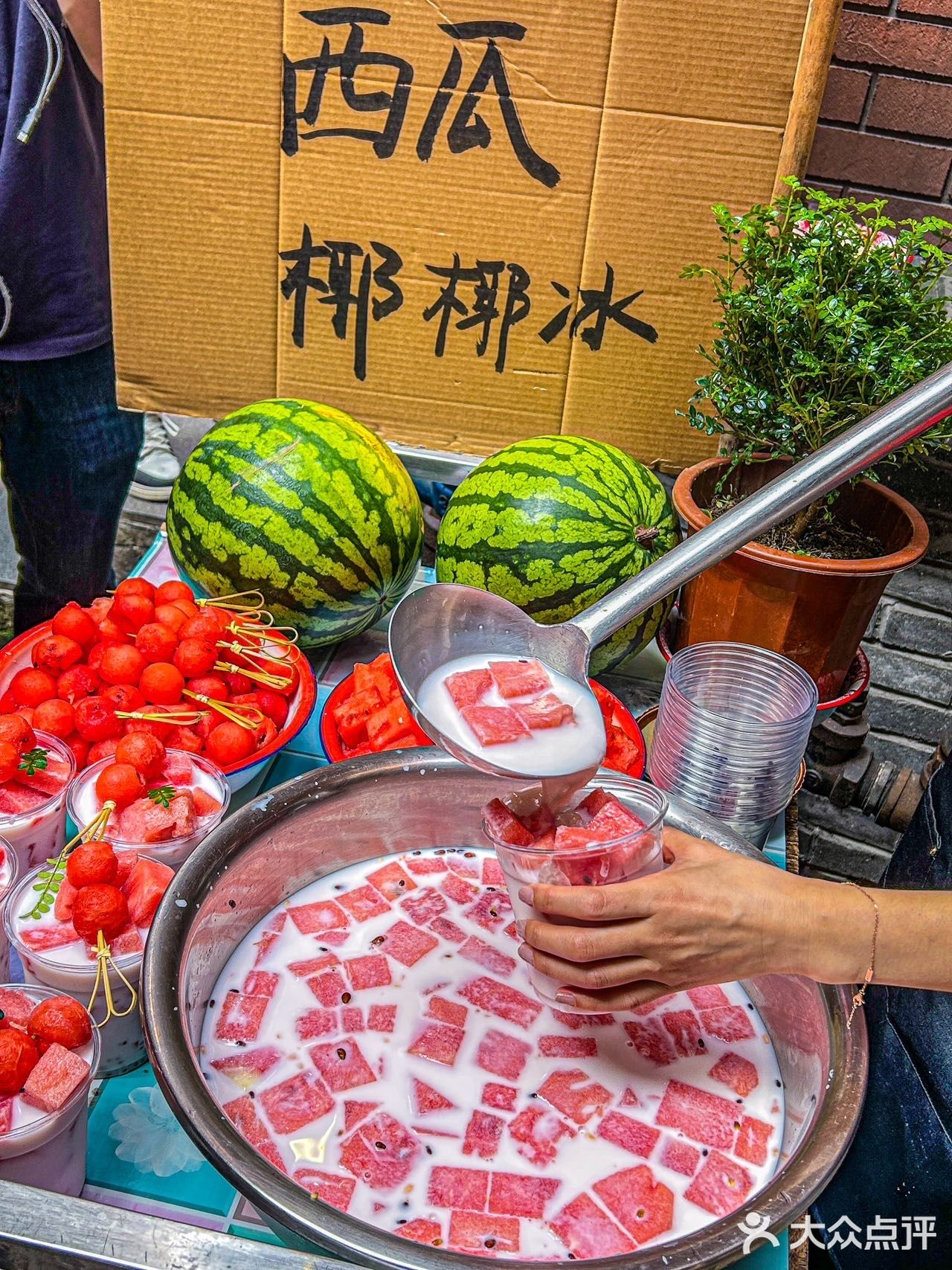 双重幸福直接拉！老居民楼吃火锅真的巨有感觉