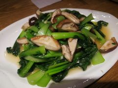 香菇油菜-巴依兄弟西域美食(机场店)