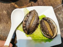 会跳舞的大鲍鱼-小龍鳳·港式海鲜打边炉(沙湖路店)