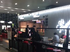 -肯德基(成都机场T2到达精选店)