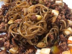 -皮二娃羊肉汤