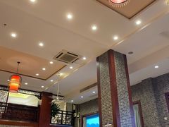 -侬佳蒸菜馆(听潮店)