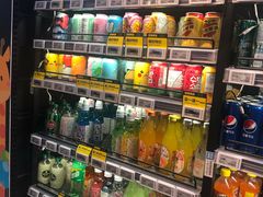 零售区-盒马鲜生(悠方店)