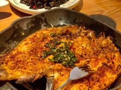 香茅草烤罗非鱼-云海肴·汽锅鸡·云南菜(苏州中心店)