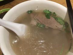 -锅贴王小吃(南大街店)