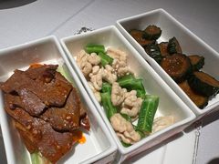 -俏江南(东方广场店)