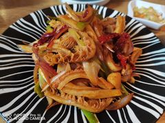 -金莹丸子汤清真(朝外SOHO店)