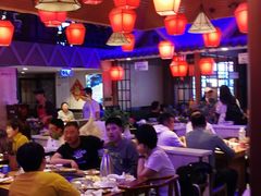 大堂-山河屯铁锅炖鲜鹅·东北菜(开发区一店)