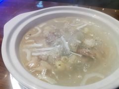 -龙泉人椰子鸡·糟粕醋·地标海南菜(龙昆南店)