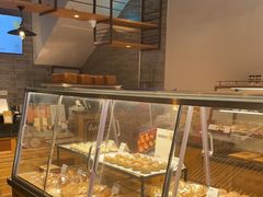 面包甜点陈列柜-可莎蜜儿(滨盛店)