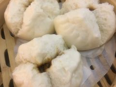 蜜汁叉烧包-点都德(大茶楼店)