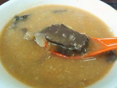 -成群小食店