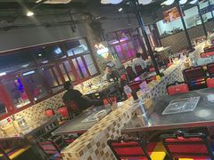 -马路牙子烧烤音乐酒馆(望京店)