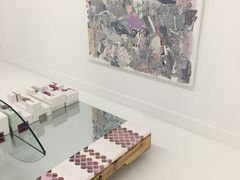 -胶囊画廊