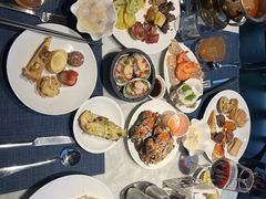 -锦厨国际自助餐厅 · 云端景观 (昆明索菲特大酒店)